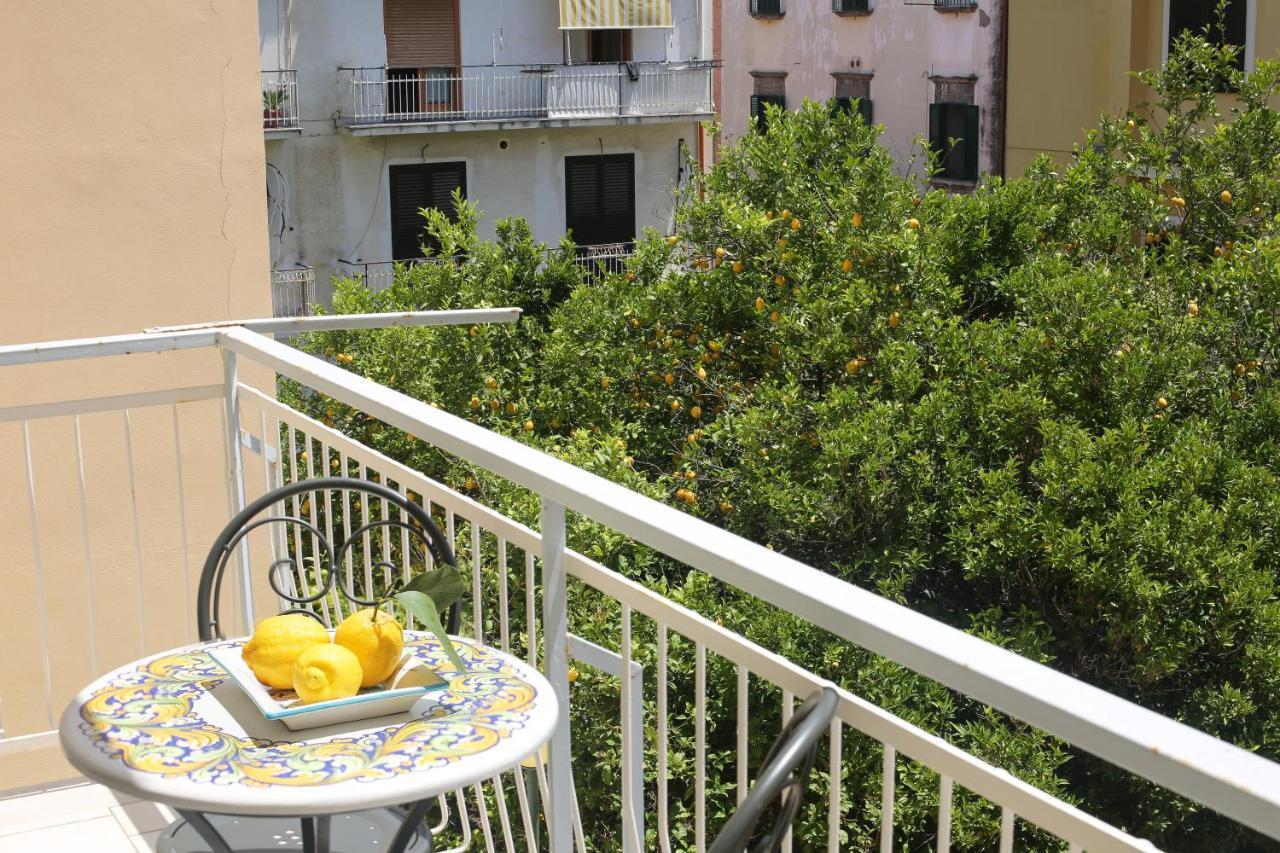Sweet Sorrento Holidays Buitenkant foto
